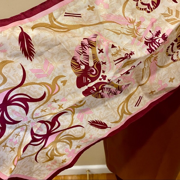 NWOT FordCares 2006 Breast Cancer Awareness Scarf - Picture 7 of 9